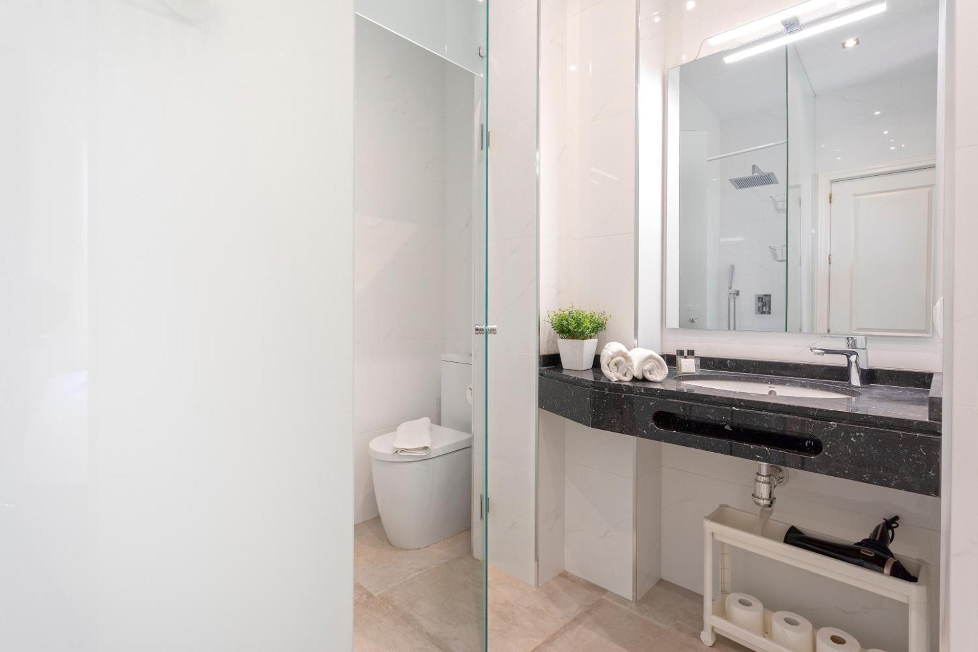Apartamento Reformado En Malaga Centro By Rent Me Málaga Exterior foto